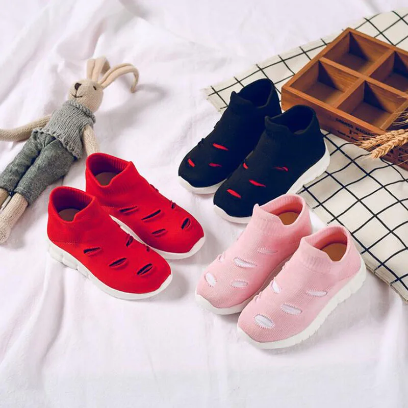 

2019 children's shoes new deodorant socks shoes flying woven girls shoes boys soft bottom net shoes