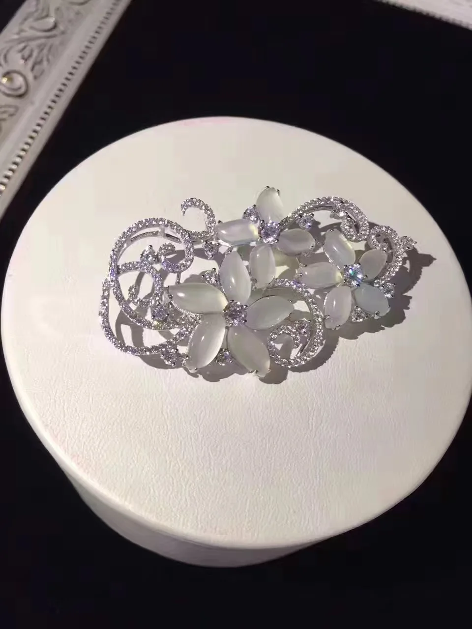 natural semi precious stone brooches 925 sterling silver with cubic