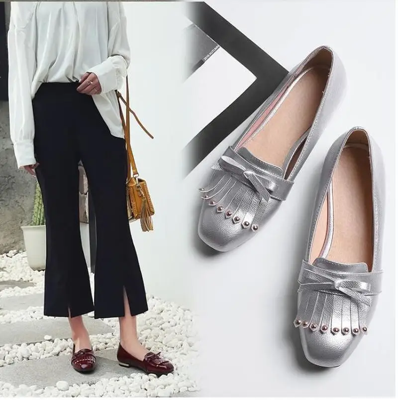 

spring and autumn New style Rivets Bow Square head Women's shoes Flat shoes Single shoes red Silver plus size 33-47