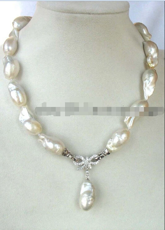 

freshwater pearl keshi reborn white necklace 17