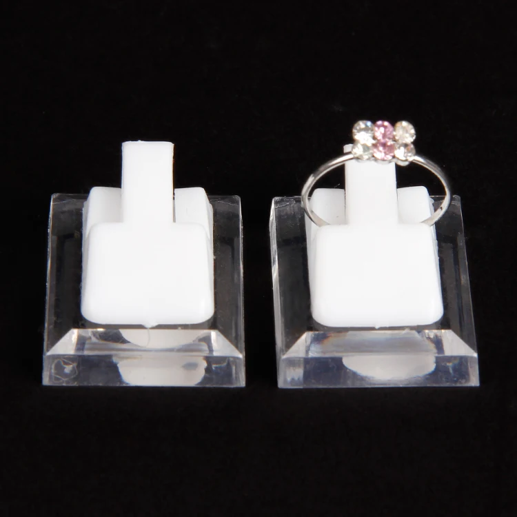 TONVIC-wholesale-20pcs-plastic-ring-display-clip-clear-and-white-stand-holder-organizer-props-high-quality (1)