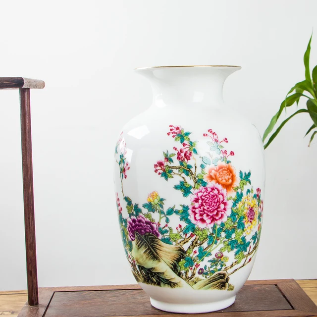 High-quality Chinese Jingdezhen Fine Porcelain Flower Vase Gold Painting Antique Ceramic Art Decor Vase For Home Office 1
