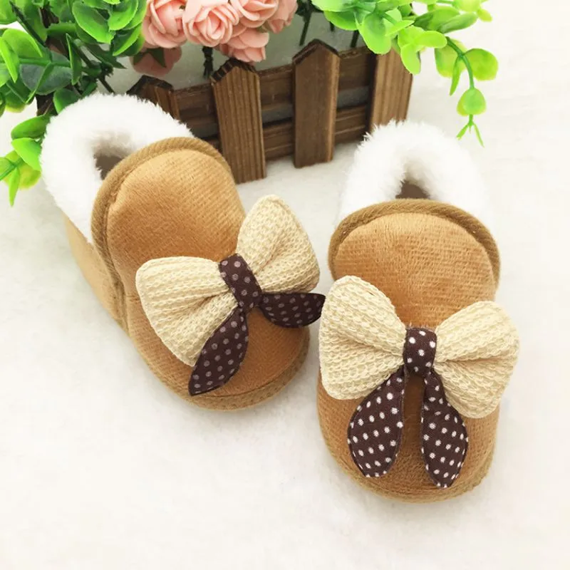 Обувь для новорожденных девочек; зимние теплые зимние ботинки для малышей; пинетки с мягкой подошвой для маленьких девочек и мальчиков