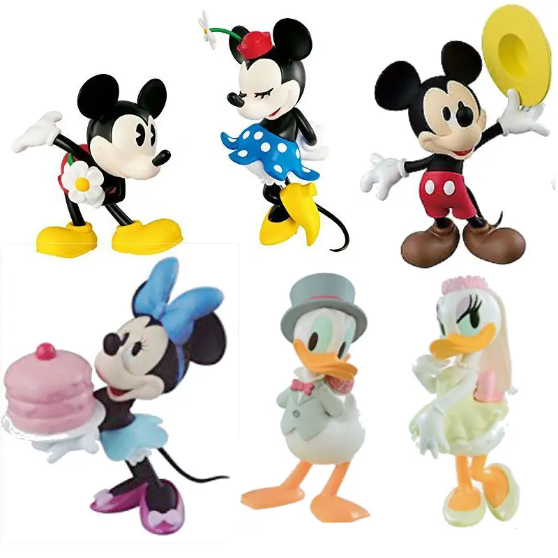 

LOVERS MOMENTS MINNIE & MICKEY Donald Duck Daisy Duck from The Little Whirlwind set Figure