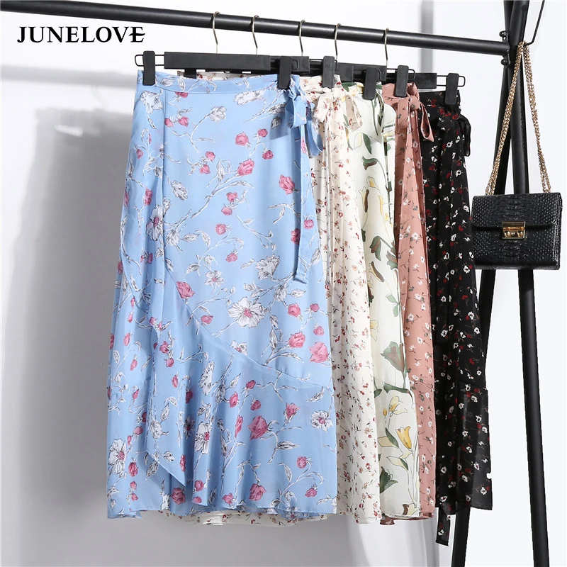 

JuneLove Women Summer Print Floral Midi Skirt Vintage Lace-Up Female Ruffles Boho Skirts Casual Holiday Lady Beach Skirt Bottoms