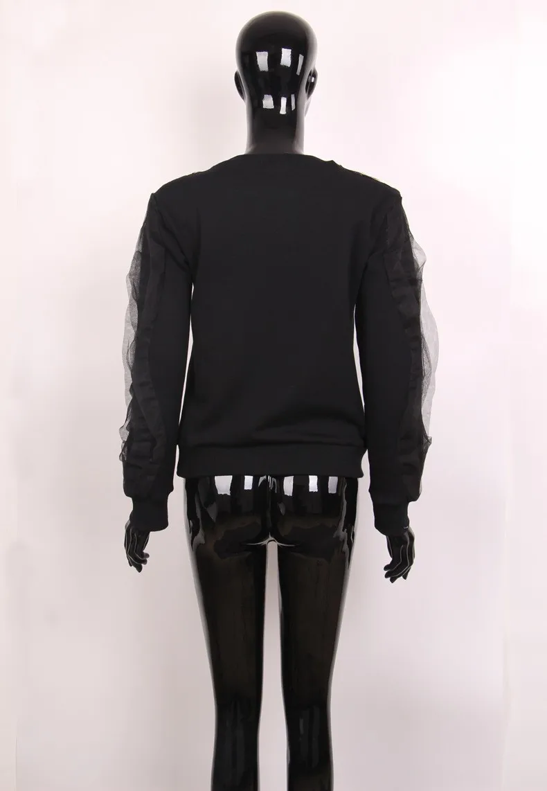 2689363889_1887677244