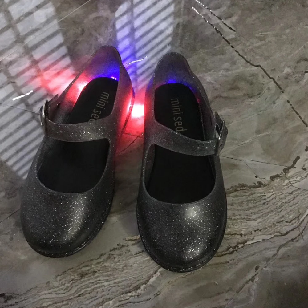 Mini Melissa/Новинка года; прозрачные сандалии; светодиодный ремешок; босоножки для девочки принцессы; удобная детская обувь; обувь melissa