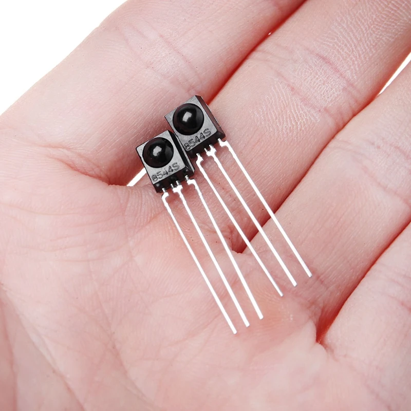 

2Pcs DIP-3 IC TSOP4838 IR Receiver Tubes 38Khz Remote Infrared Radiation Module