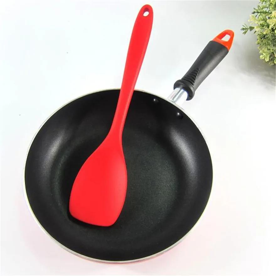 

2019 New Silicone Spoon Mixing Food-grade Cooking Tool Spoon Dinnerware Utensils Color Random Kitchen Accessories Easy to clean