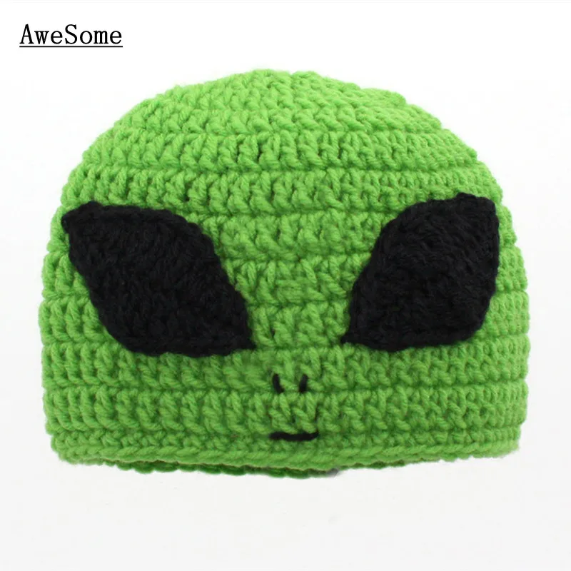 Green infant hat Clearance