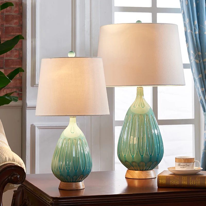 Blue Ceramic Table Lamp Creative Art Porcelain Desk Lamp Wood Base