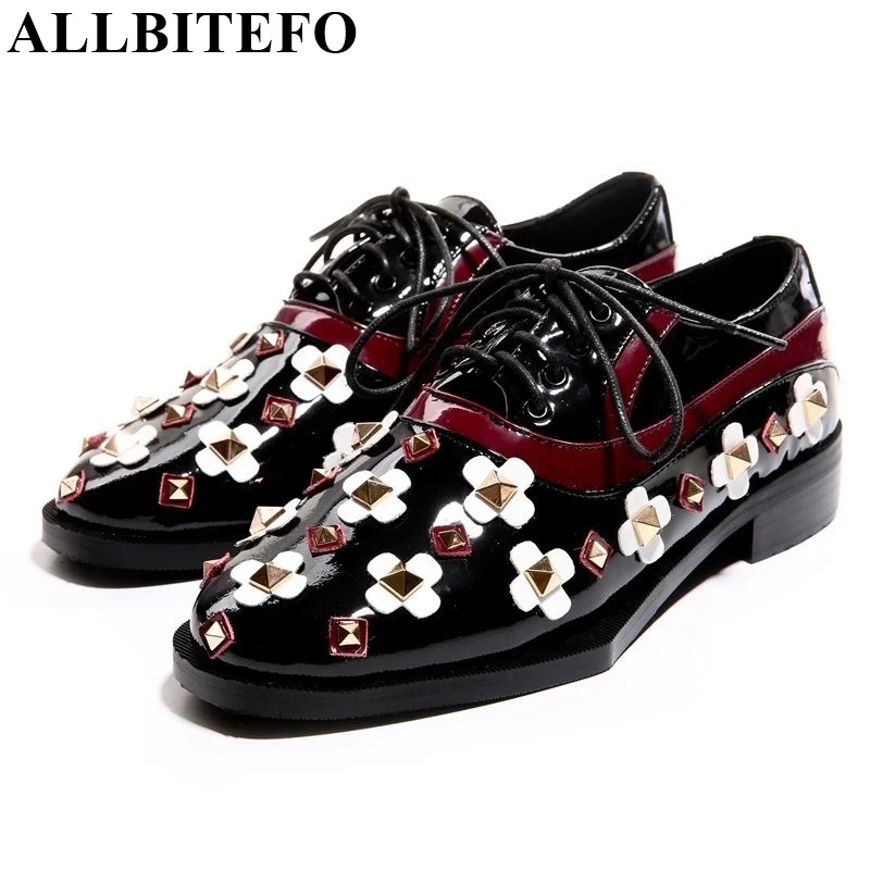 Fashion brand thick heel round toe flower rivets Retro women pumps lace up genuine leather platform