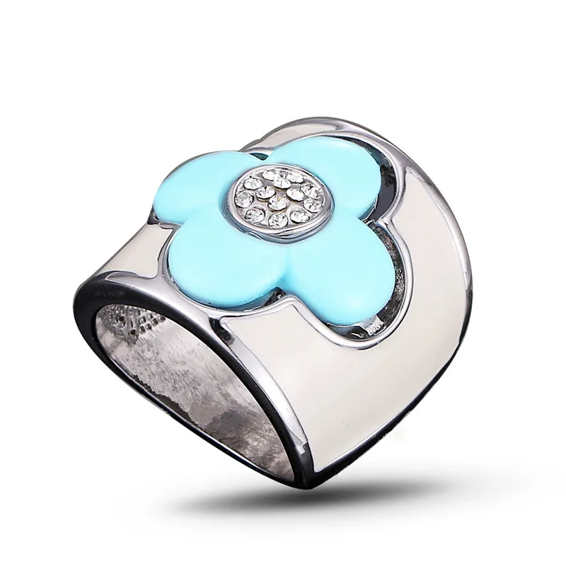 

2019 Beautiful flower rings Handmade Clover Design Big Wide Rings for Women Shiny Acrylic CZ cute Cherry bloss rings J02319