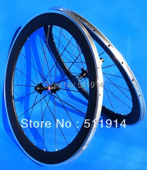 

Clincher Wheelset 700C Road Bike 60mm Full Carbon Glossy Clincher Rims With Alloy Brake Surface -F : 20H / R : 24H