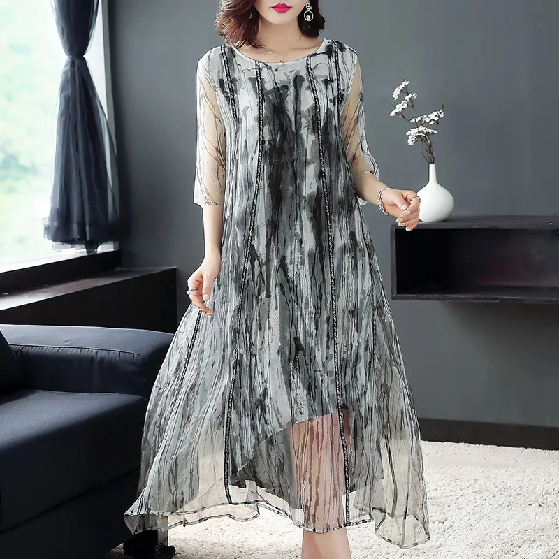 

Women's clothing in the summer of 2018 the new silk dress to restore ancient ways ink printed in the long silk dress