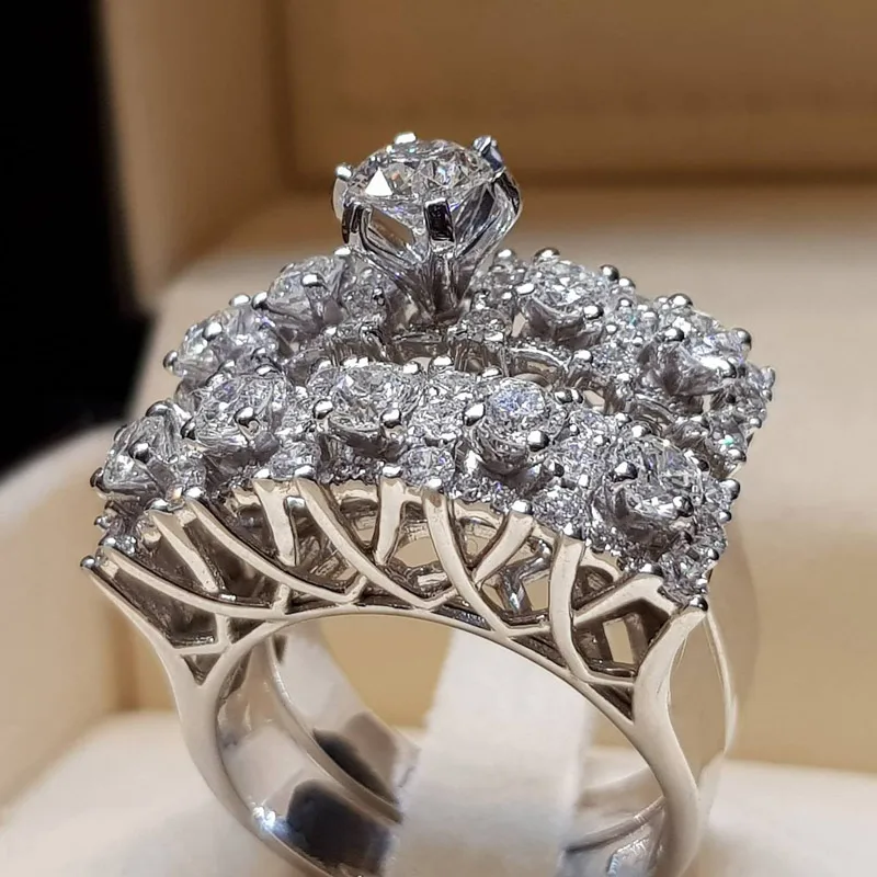 Modyle Elegant Wedding Engagement Rings Set 2 PCS Silver Color Anniversary Accessories With Full Shiny Cubiz Zircon Stone