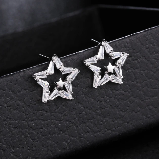 

Simple fashion hollow five-pointed star earrings AAA zircon inlay temperament female earrings
