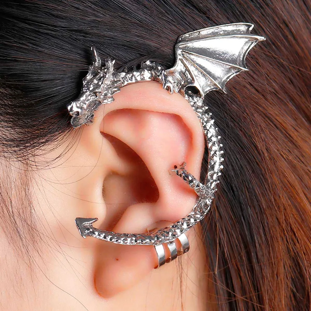 Серьги пусеты DoreenBeads с клипсой для ушей на левое ухо серебристый цвет Dragon 62 мм (2 4/8