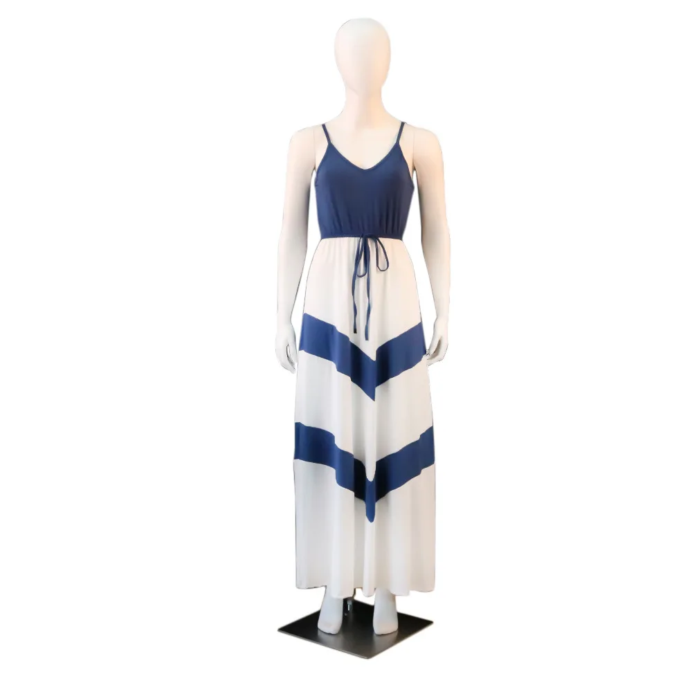 Повседневное женское платье на бретельках голубого и белого цвета летнее