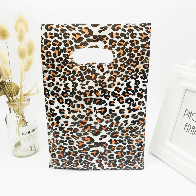 Beige Coffee Leopard Plastic Handle Bags 20x30cm Christmas Gift Shopping Clothes Packaging