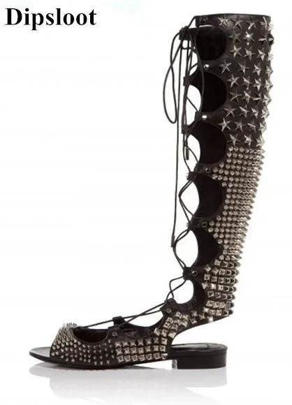 

Dipsloot 2017 The Latest Rivets Embellished Open Toe Knee High Sandals Boots Sexy Cut-outs Lace-up Woman Flat Gladiator Sandals
