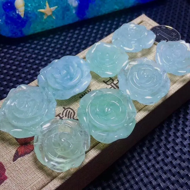 

1PC Natural Aquamarine Crystal Hand Carved Rose Flower Pendant Decoration Gift DIY Aquamarine Flower Crystal Crafts