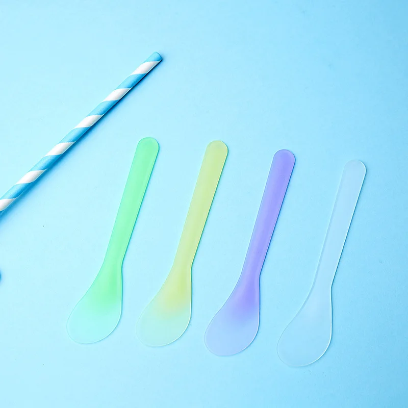 Makeup tools facial mask stick cosmetic spatula scoop 30 Pcs/lot for DIY face mask spoon beauty makeup mixing disposable