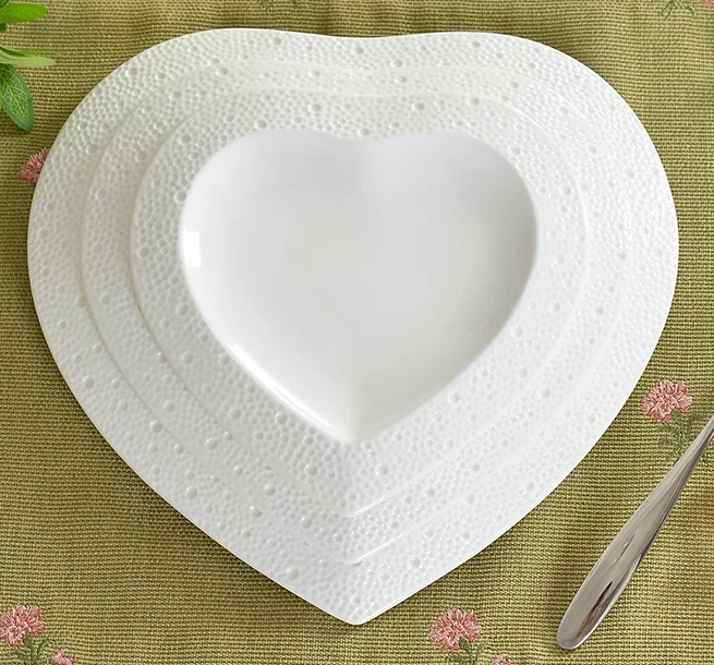 Heart Shaped Embossed Ceramics Dinner Plate Set Decorative Porcelain