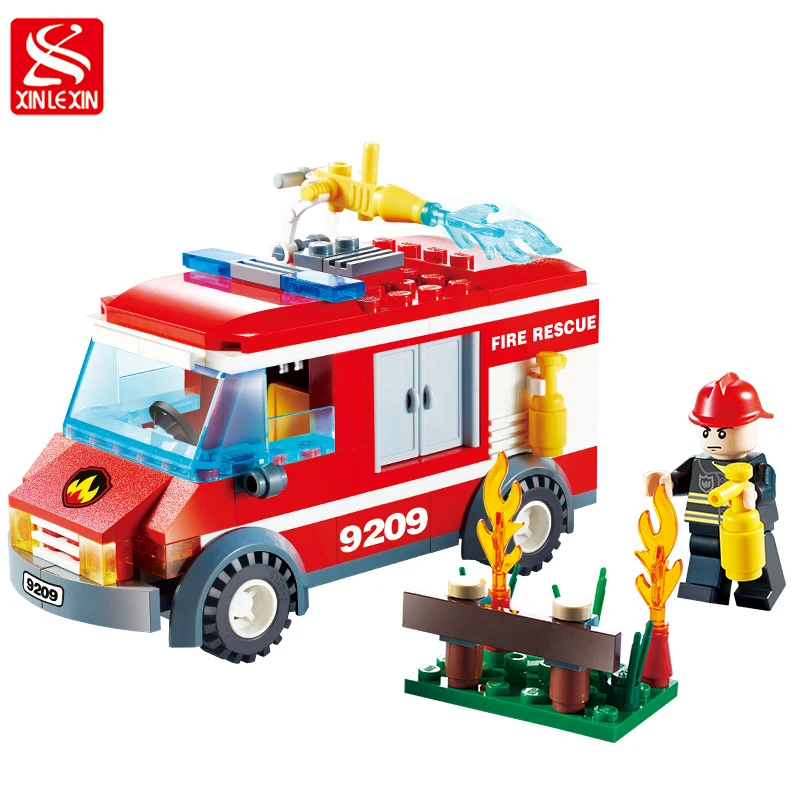 

XINLEXIN Fire C blocks Bricks 156pcs Building Block Fire Police Truck Sets Models Educational Toys For Children
