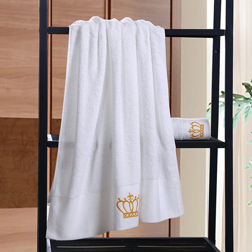 600gEmbroidered Crown White Hotel Bath Towel 70x140cm beach towel bathroom accessories Super absorbent Cotton Towel For Adults
