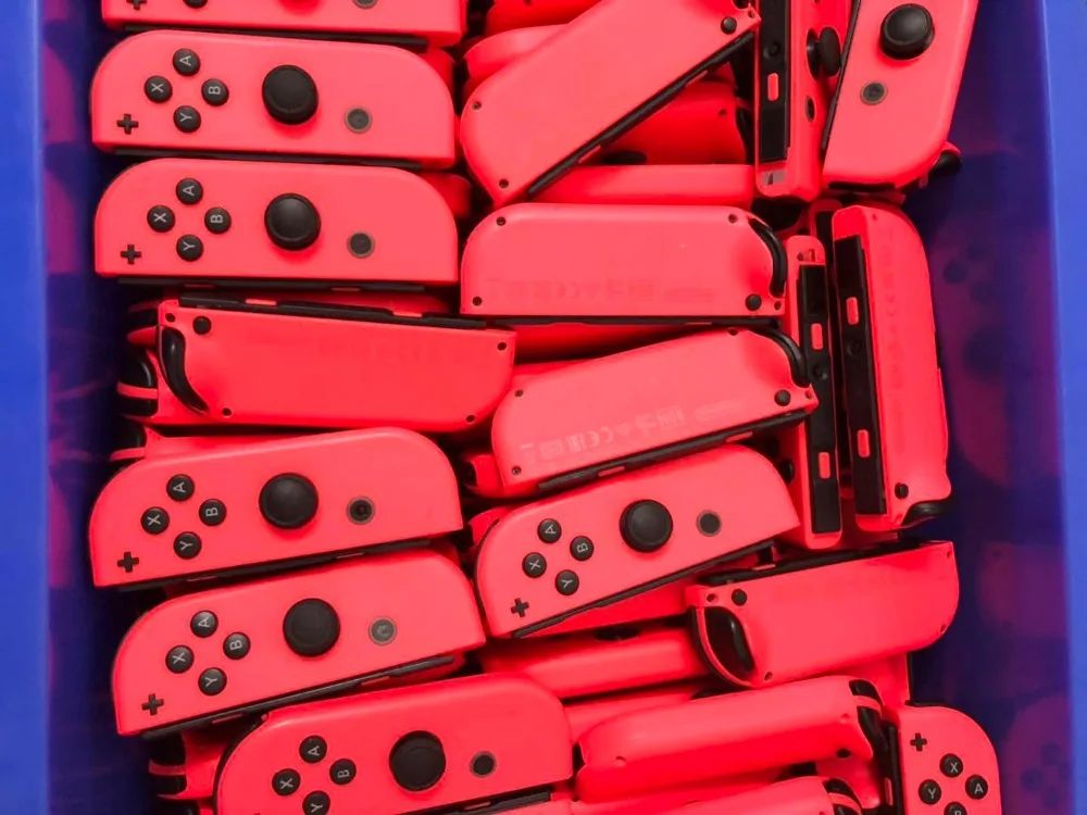 

Original second hand replacement left right joycon NS controller for NS switch console Left blue joystick Right red controller