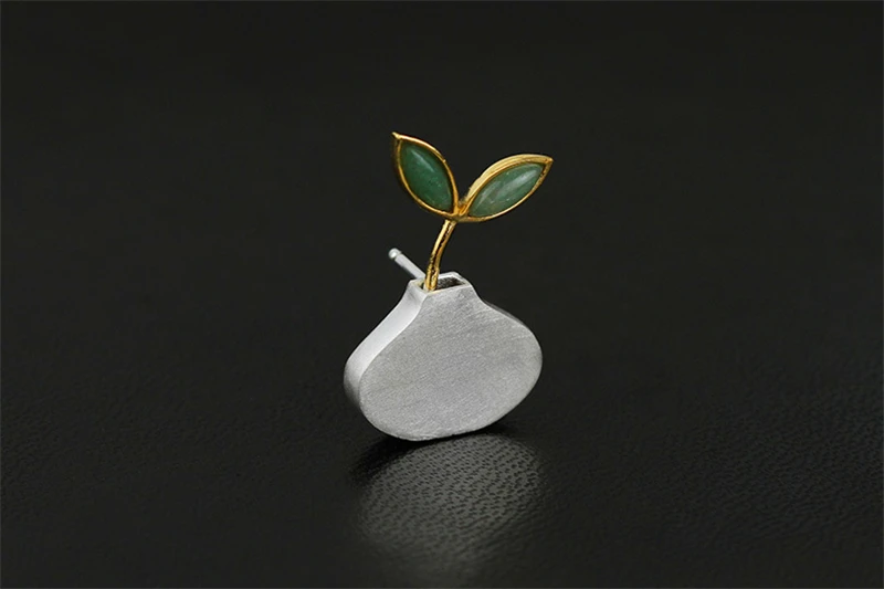 brooch