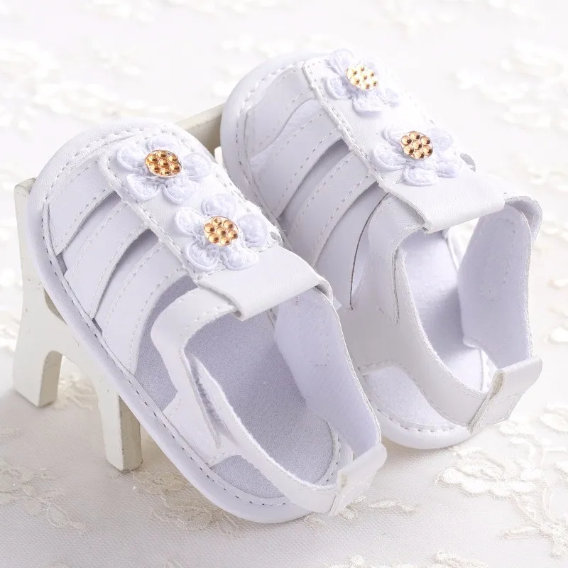 Детская однотонная белая мягкая подошва для новорожденных, детская обувь для маленьких мальчиков и девочек с цветочным рисунком, летняя детская обувь для малышей