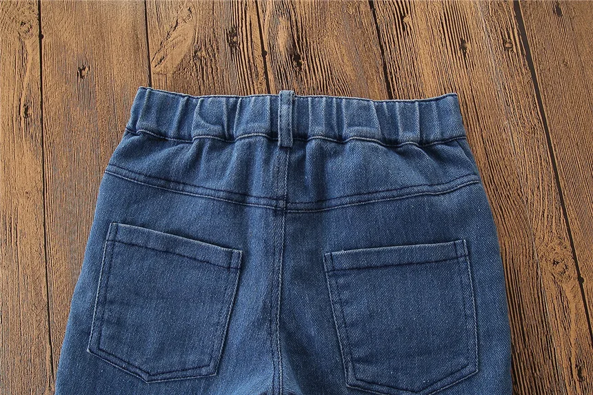Europa e América Crianças da Criança do Bebê Meninas Calças Moda Estilo Jeans Queimado Crianças Denim Bell Bottom Boot Corte 10 High Quality Mamãe e Bebê