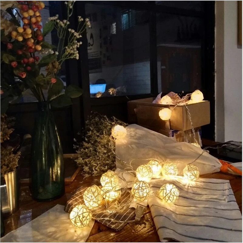 Sepatakraw lamp series (15)
