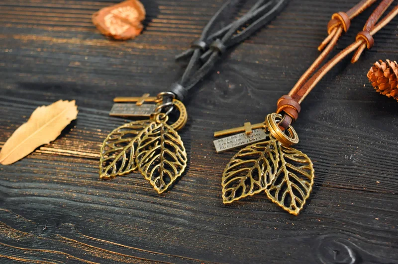 NIUYITID Vintage Hollow Leave Pendant & Necklace Men's Genuine Leather Rope Charm Male Jewelry Friendship Gifts For Women (4)
