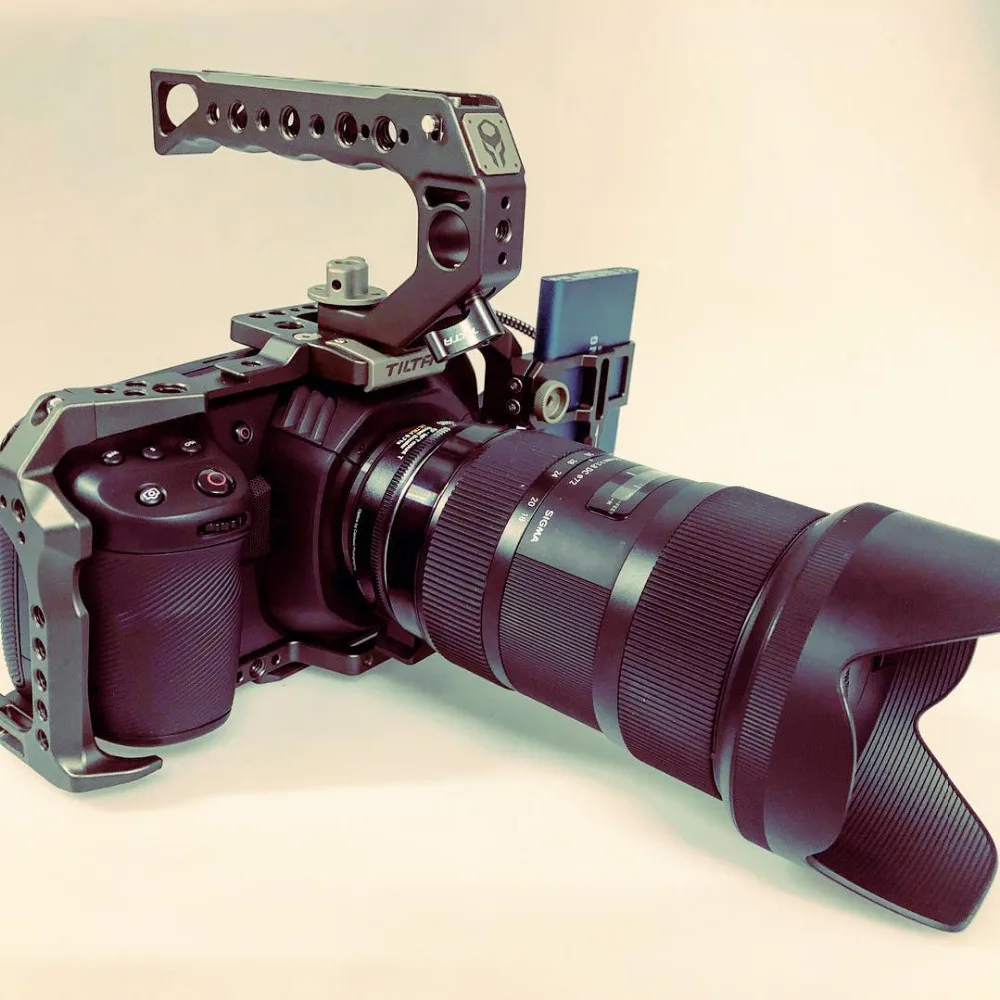 Tilta BMPCC 4K/6K Cage TA-T01-B-G Full Camera Cage SSD Drive Holder Top Handle for BMPCC 4K Camera