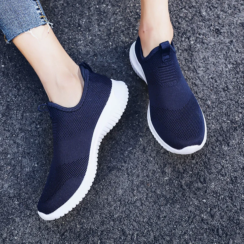 2019 Spring Men Shoes Slip On Men Casual Shoes Lightweight Comfortable Breathable Couple Walking Sneakers Feminino Zapatos (52)