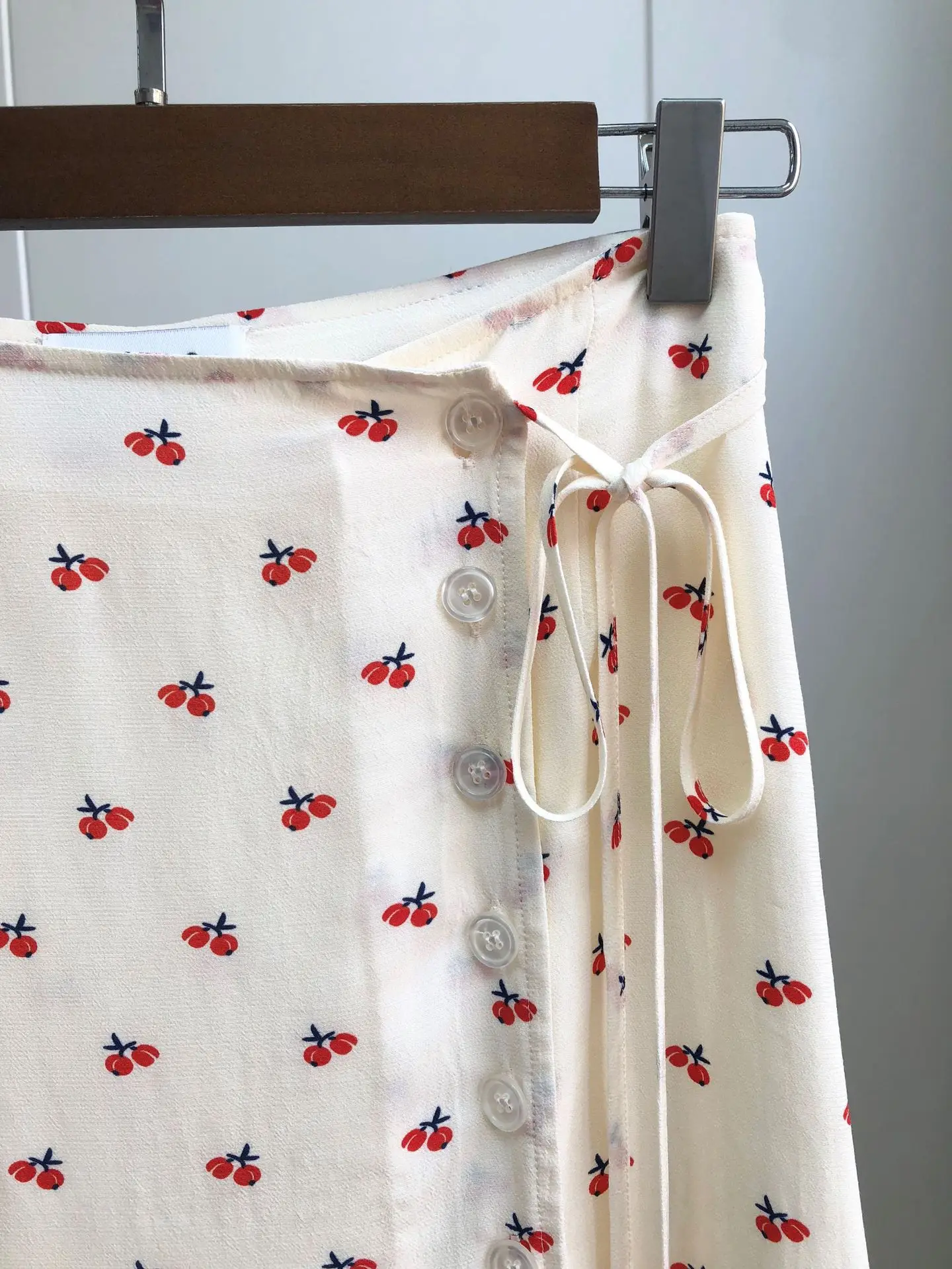 Для женщин юбки Jupe Femme Демисезонный Новый 2019 Cherry 100% вискоза Повседневное французский бренд