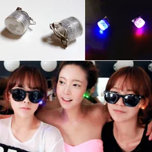 Горячая Распродажа светодиодный мигающий Сережки для ношения в ушах, мигающие сережки унисекс для танцевальной вечеринки, светящиеся украшения для ушей