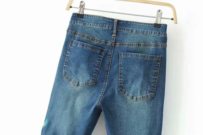 Праздничный ветер 50-6529 Европейская и американская мода вышивка Феникс ноги узкие джинсы