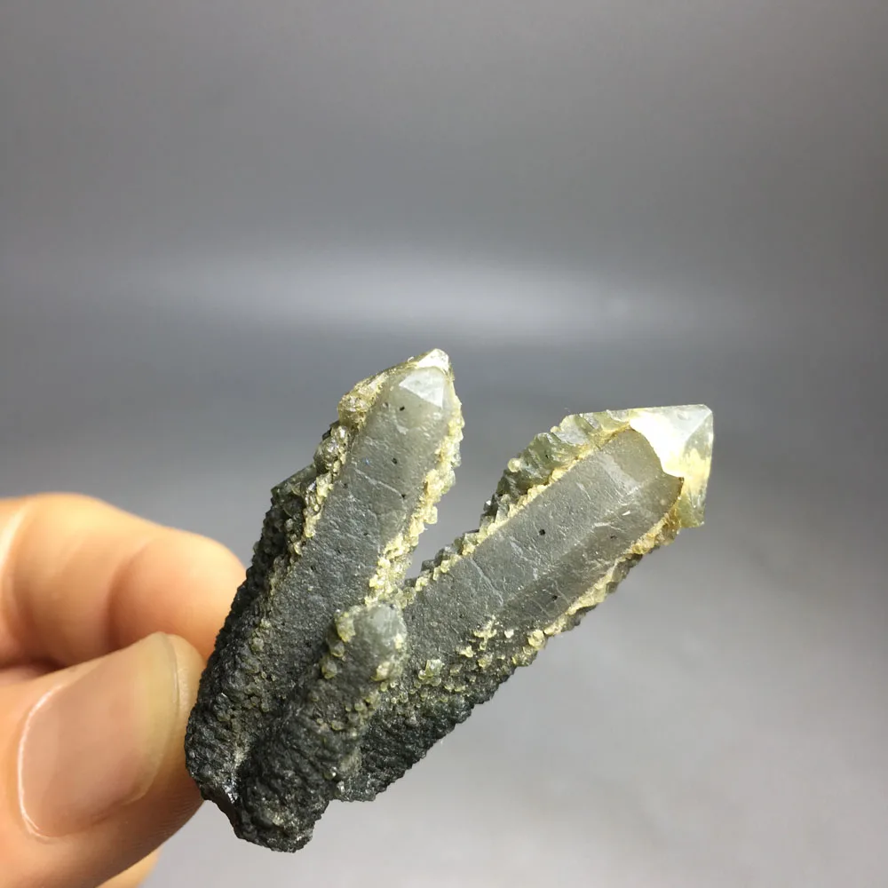 48g 4pcs Natural rare rough healing mineral Skeletal calcite quartz crystal specimens