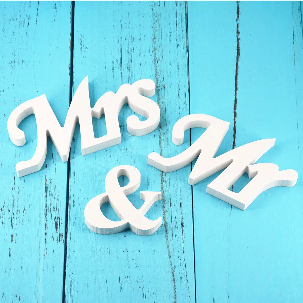 

3 Pcs/Set New Wedding Decoration Marriage Decor Mr & Mrs Birthday Party Decorations White Letters Wedding Ornament Sign