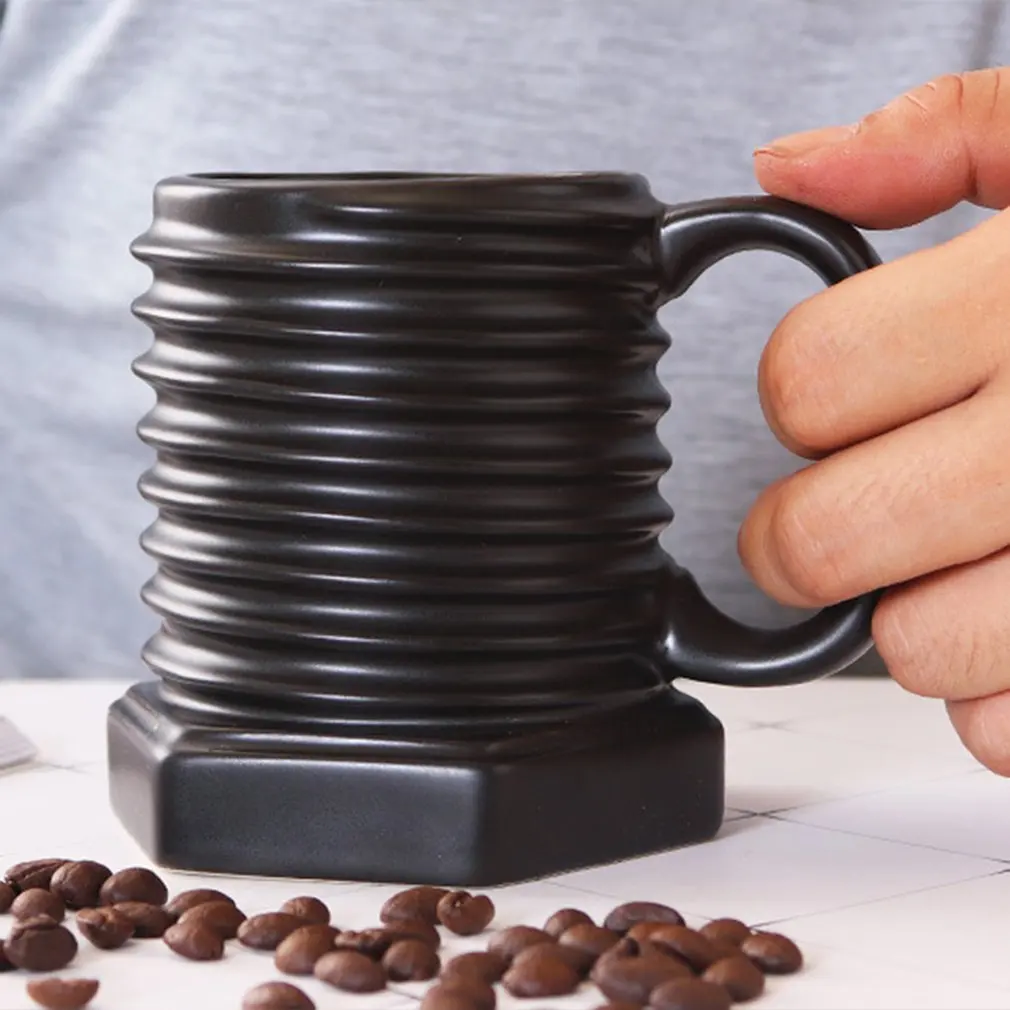 Керамическая кофейная кружка в форме винта, чашка для чая и молока, Европейский стиль, Завинчивающаяся чашка для завтрака, чашка для питья, подарок, посуда для напитков