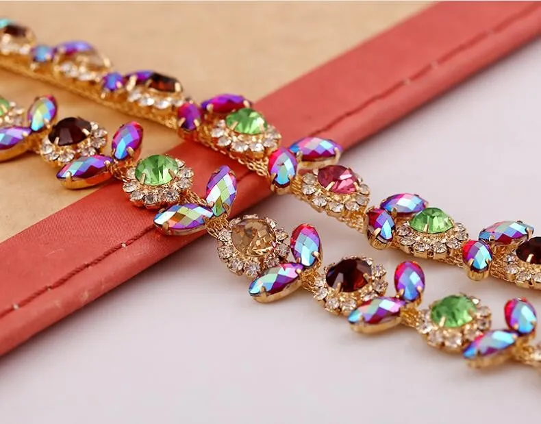 

Free Shipping 1yard Crystal Rhinestone Trim, Rhinestone Applique, Bridal Applique Sash,Wedding Applique,Rhinestone Chain TONG003