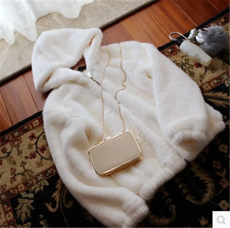 

2018 New Style High-end Fashion Women Faux Fur Coat S51