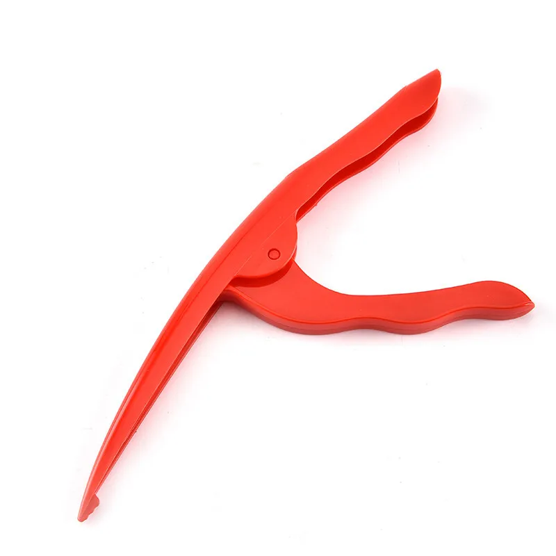 

Creative Crawfish Shelling and Peeling Device