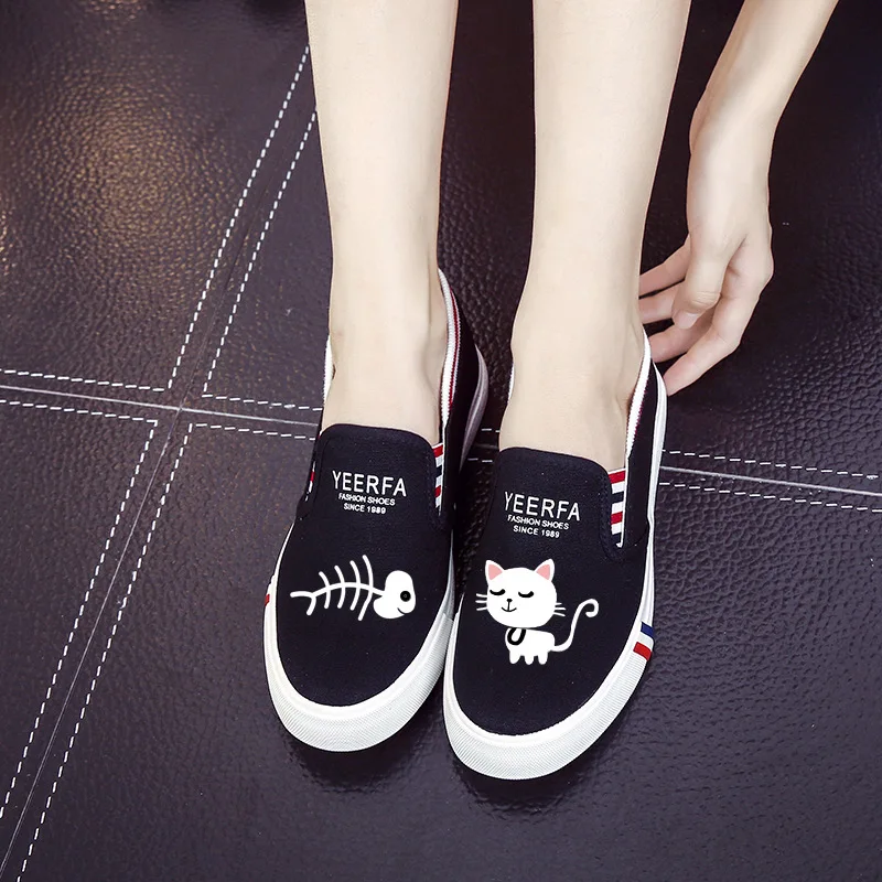 Coshome Cheese Cat Flats Canvas Shoes Chi's Sweet Home Casual Shoes Boys Girls Graffiti Painted Shallow Mouth Black Lazy Shoes (1)
