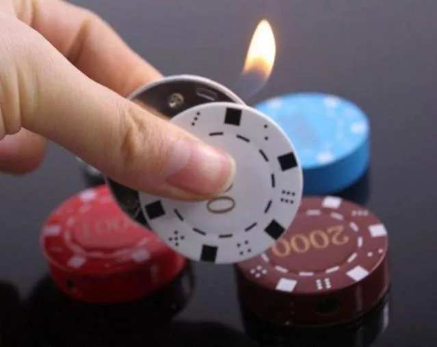 Зажигалка винтажная многоразовая Зажигалка для сигарет Табак античный Флип Топ покер чип