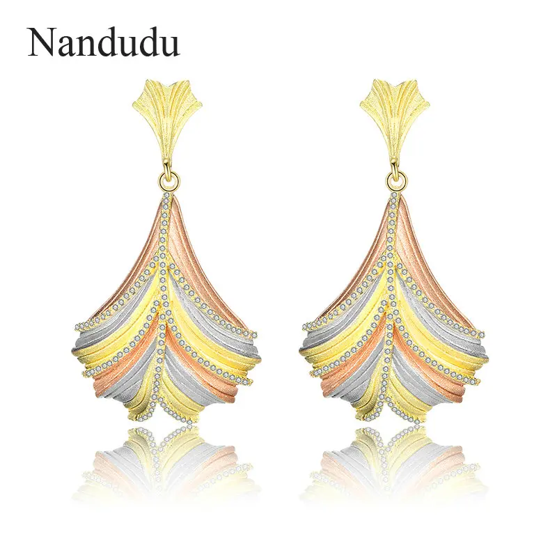 Nandudu элегантный AAA кубический циркон лист кулон ожерелье для женщин девушка три тона золото пескоструйная матовая цепь подарок CN482